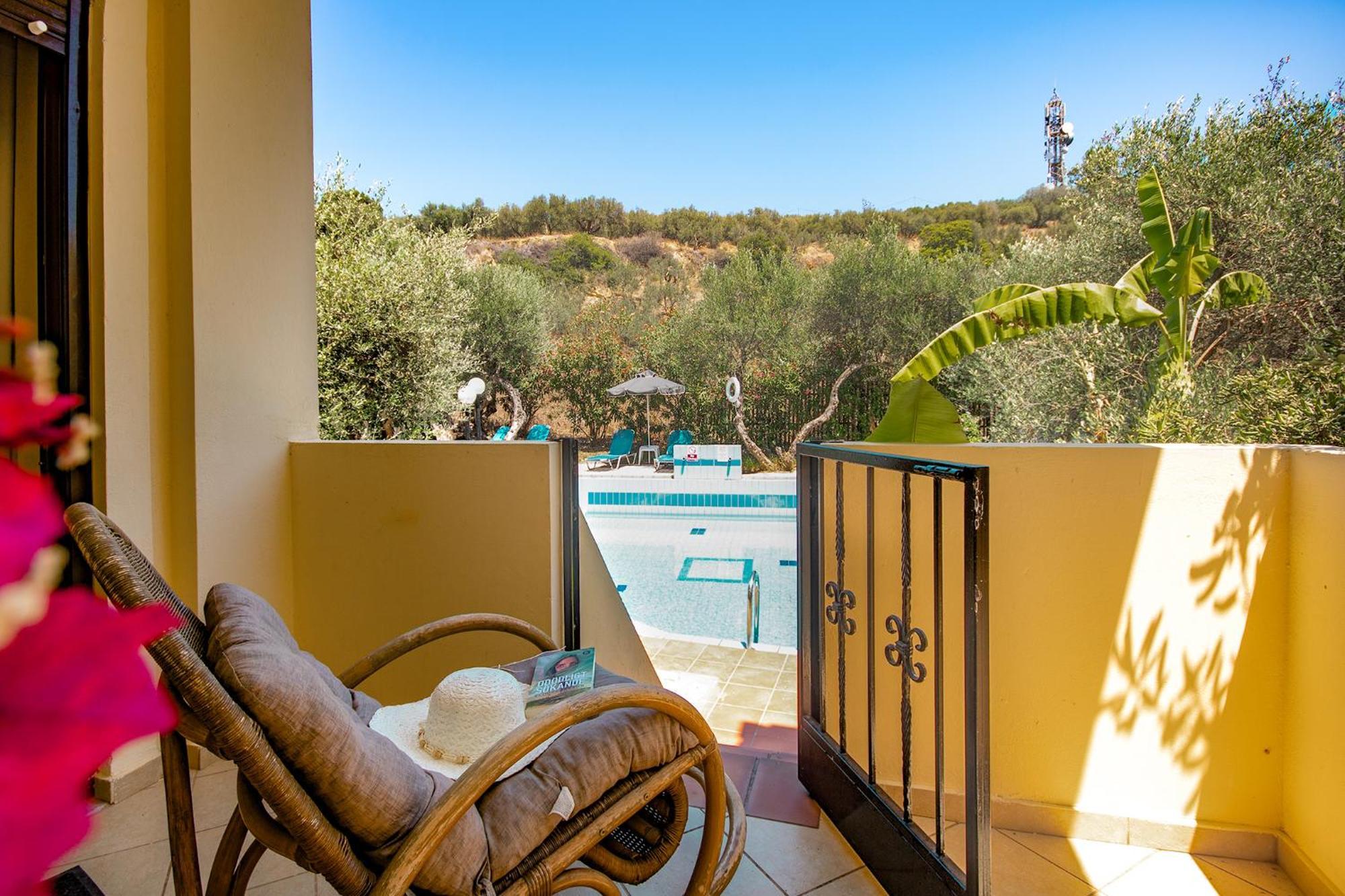 Olive Farm Villa Agia Marina Eksteriør billede
