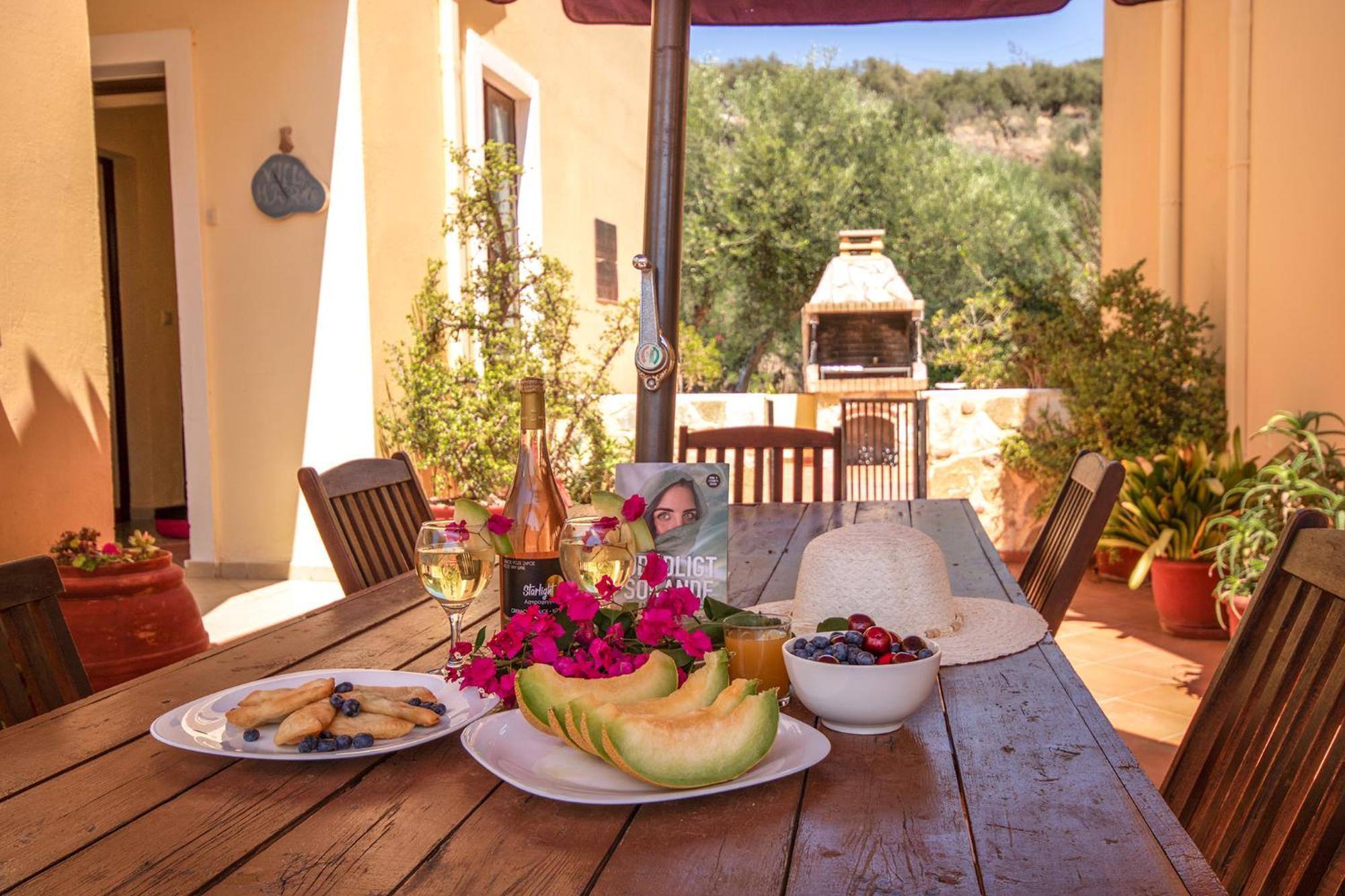 Olive Farm Villa Agia Marina Eksteriør billede